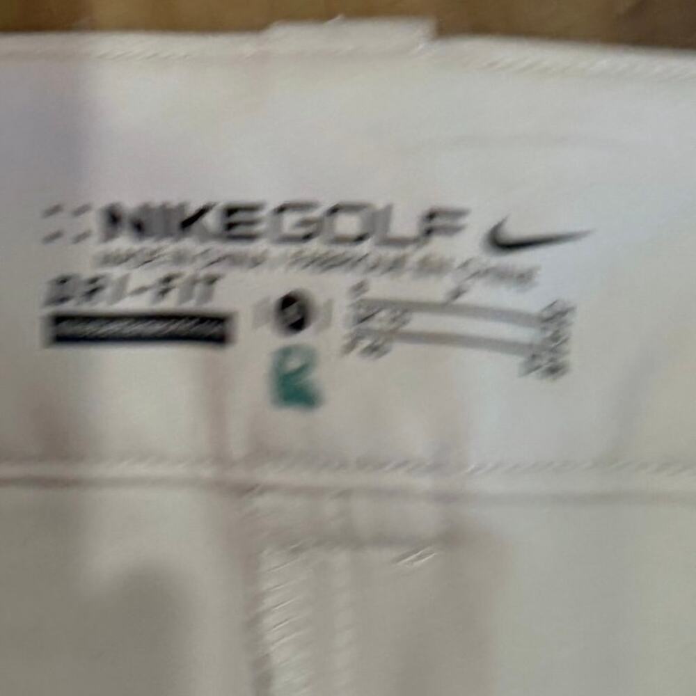 Nike Golf Skort White Size 6 Double Button - Picture 5 of 5